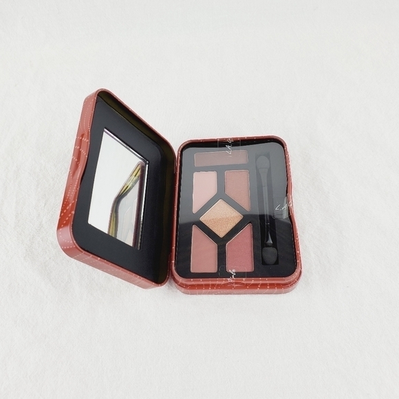 L.A girl inspiring eyeshadow palette - Picture 5 of 6